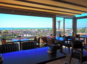 Premium Hotel Old City