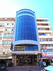 Premium Hotel Old City