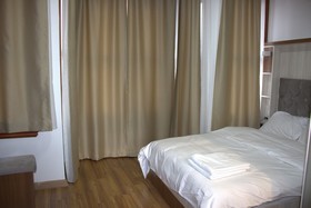 Qonaq Hotel & Suites
