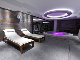 Queen Hotel & Spa