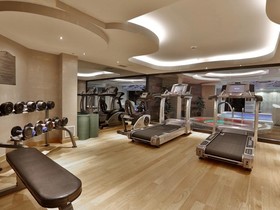 Queen Hotel & Spa