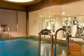 Aspera Hotel Altunizade