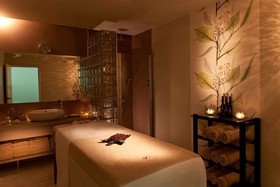 Aspera Hotel Altunizade