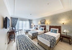 Rast Hotel