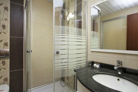 Rast Hotel