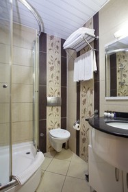 Rast Hotel
