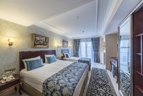 Rast Hotel