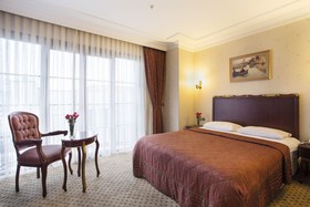 Rast Hotel