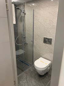 Regency World Suite Hotel