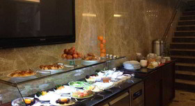 Regency World Suite Hotel