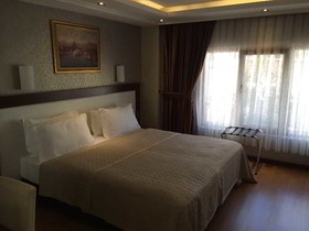 Regency World Suite Hotel