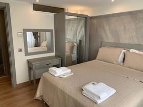 Regency World Suite Hotel