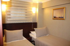 Regency World Suite Hotel