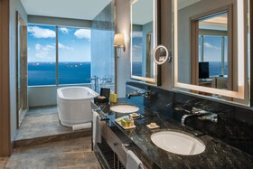 Renaissance Polat Istanbul Hotel