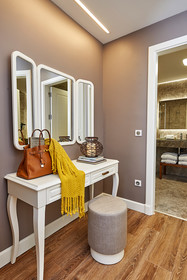 Renata Suites Boutique Hotel