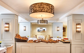 Renata Suites Boutique Hotel