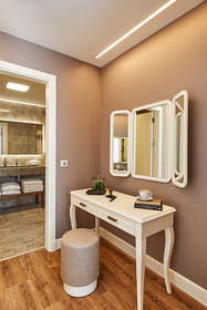 Renata Suites Boutique Hotel