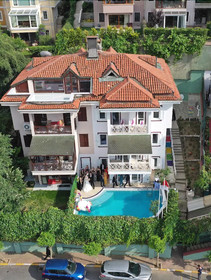 Robin Hood Hotel