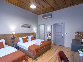 Roco Beyoglu Rooms & Coffee