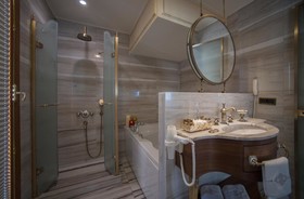 Romance Istanbul Hotel