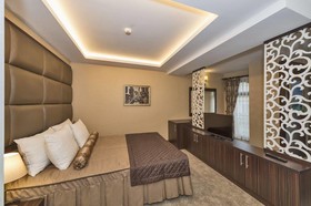 Rayelin Hotel Old Town