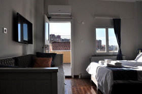 Rooftop Balat Rooms & Apartments