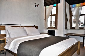 Rooftop Balat Rooms & Apartments Turkuaz Olive