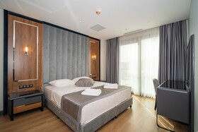 Rusel Park Residence