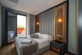 Rusel Park Residence