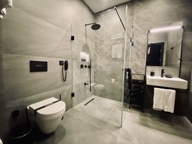 Ruz Hotels Tünel