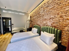 Ruz Hotels Tünel