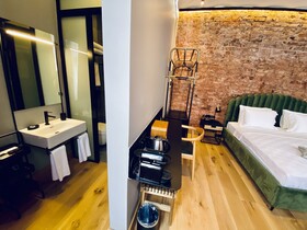 Ruz Hotels Tünel