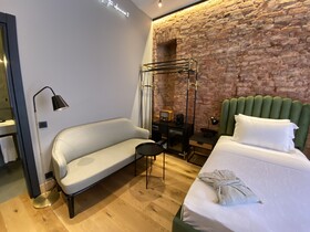 Ruz Hotels Tünel