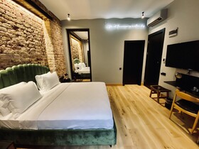 Ruz Hotels Tünel
