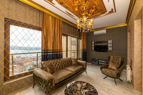 Sam Diamond Residence