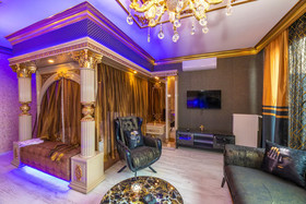 Sam Diamond Residence