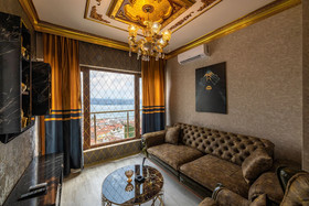 Sam Diamond Residence