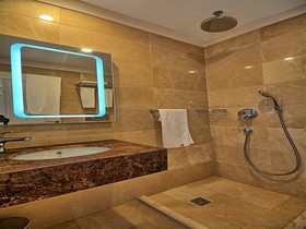Samir Deluxe Hotel
