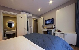 Taksim Santa Lucia Hotel