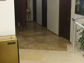Santa Pera