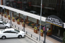 Sapko Airport Hotel
