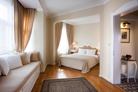 Sari Konak