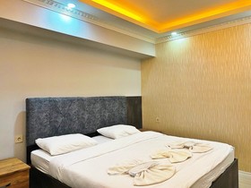 Big Life Suite Hotel