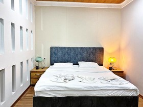 Big Life Suite Hotel