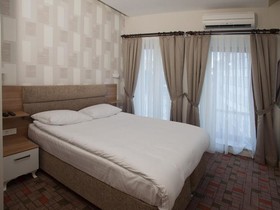 Serene Hotel