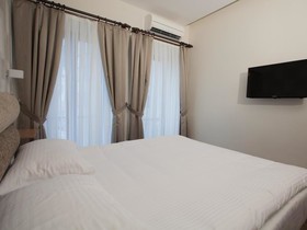 Serene Hotel