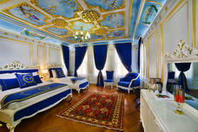 Seven Hills Palace Hotel