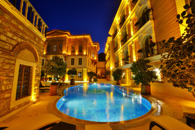 Seven Hills Palace Hotel