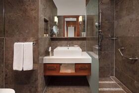 Sheraton Istanbul Ataköy Hotel