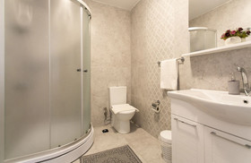 Sirena's Suites